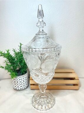 Rose Collection Brilliant Hand Cut Lead Crystal Pedestal Compote w Lid | EUC